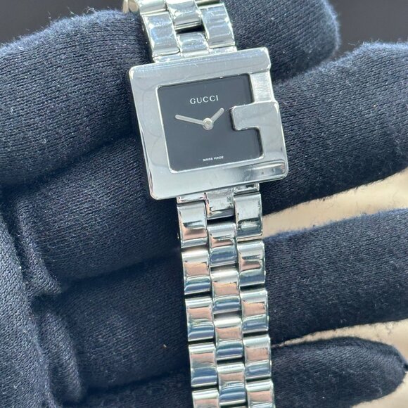 VINTAGE GUCCI 3600 L G Face Ladies Watch in 995Stainless Steel - Picture 6 of 9